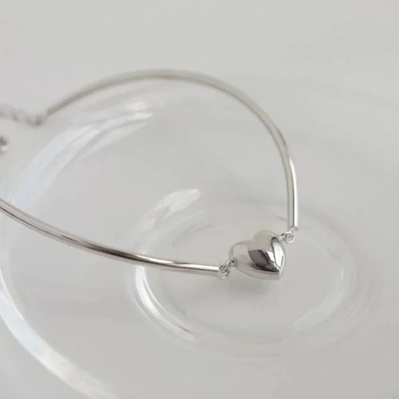 925 Sterling Silver Heart Bangle Cuff Bracelet Dainty Minimalist Heart Cuff - Picture 6 of 8